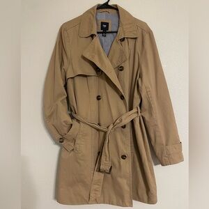 GAP Women's Classic Khaki Trench Coat